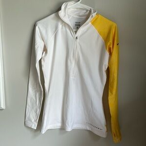 Nike Pro Longsleeve 3 Quarter Zip Livestrong